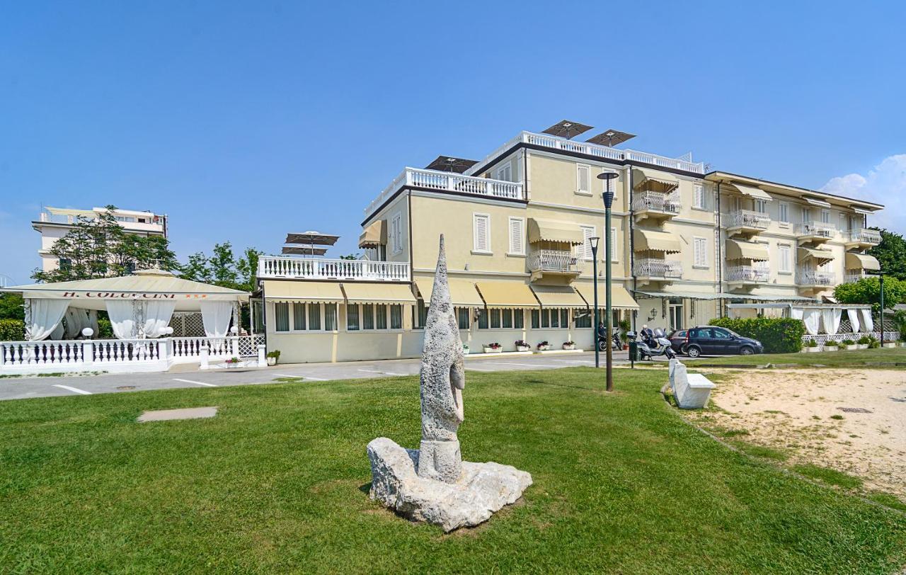 Hotel Coluccini Marina di Pietrasanta Exterior photo